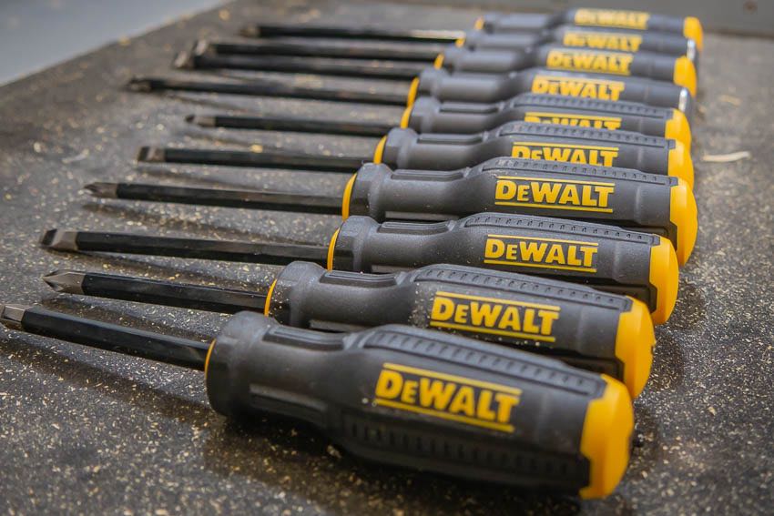 DeWalt ToughSeries Screwdrivers Feature