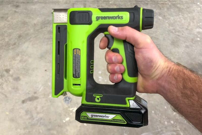 Greenworks 24V Cordless 3/8-Inch Crown Stapler