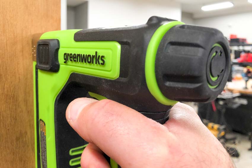 Greenworks 24V Cordless 3/8-Inch Crown Stapler