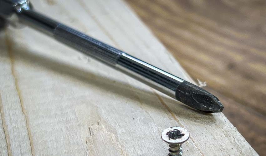 how to remove a stripped screw