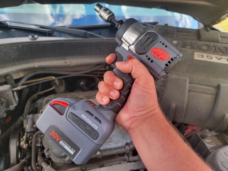 Ingersoll Rand W3111 1/4-Inch Impact Driver profile