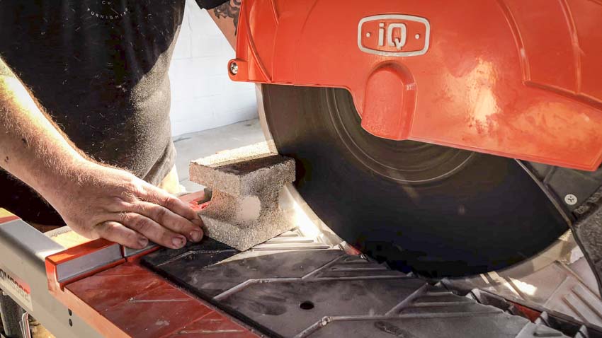 iQ Power Tools Dry Cut Masonry Saw