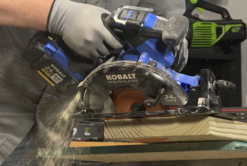 Kobalt 24V circ saw bevel cut