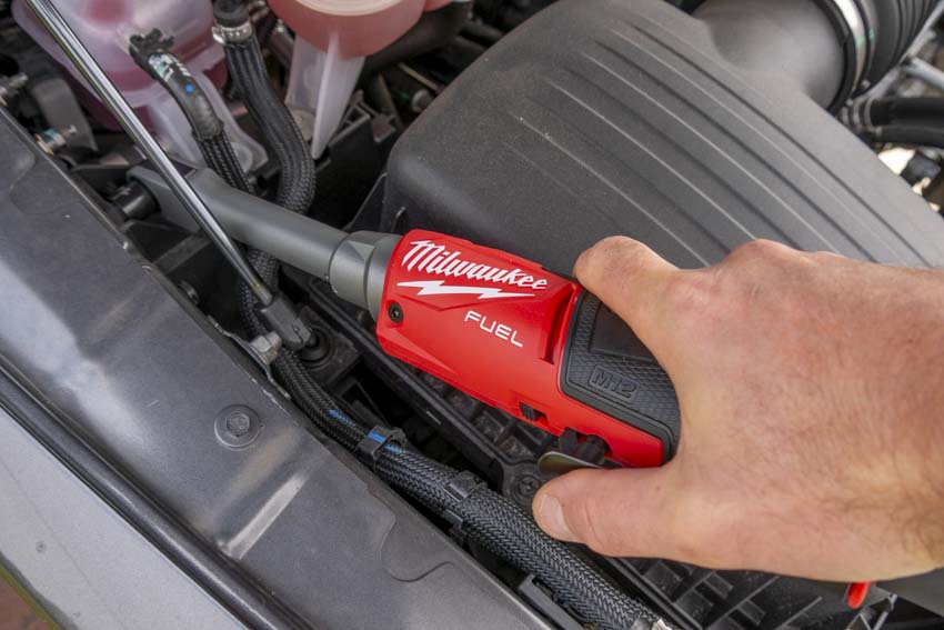 Milwaukee M12 Fuel Insider Cordless Ratchet Review