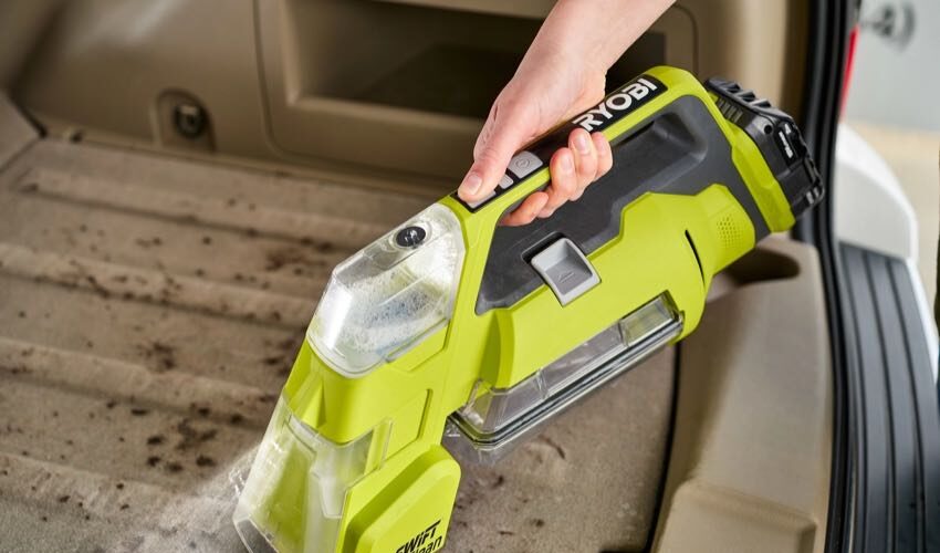 Ryobi SwiftClean Spot Cleaner