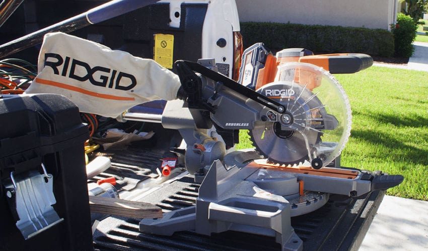 Ridgid 18V 7-1/4 Inch Brushless Miter Saw