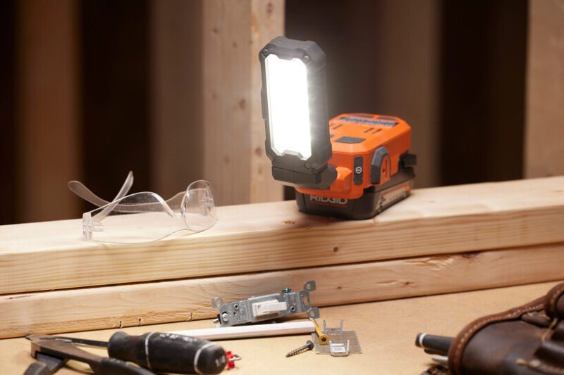 Ridgid cordless magnetic work light