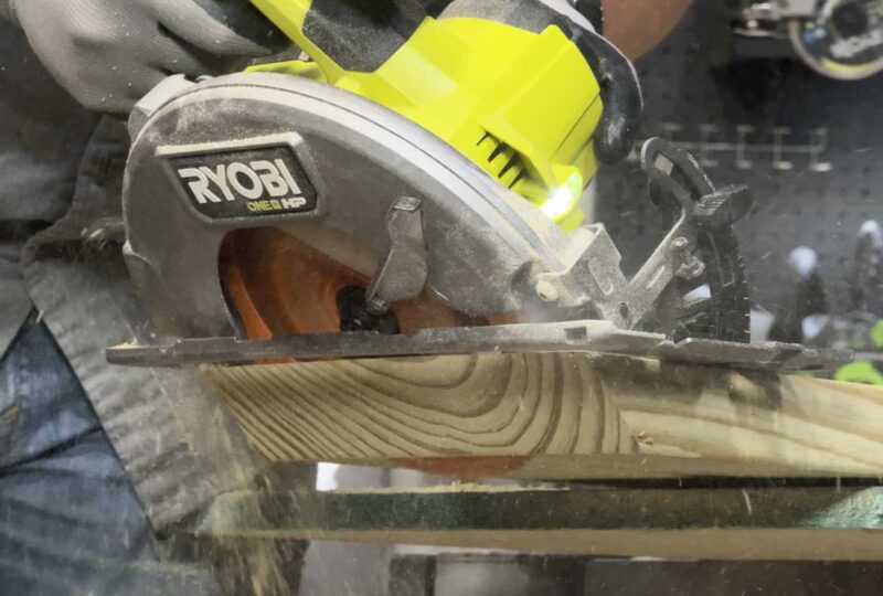 Ryobi PBLCS300 circular saw bevel cut