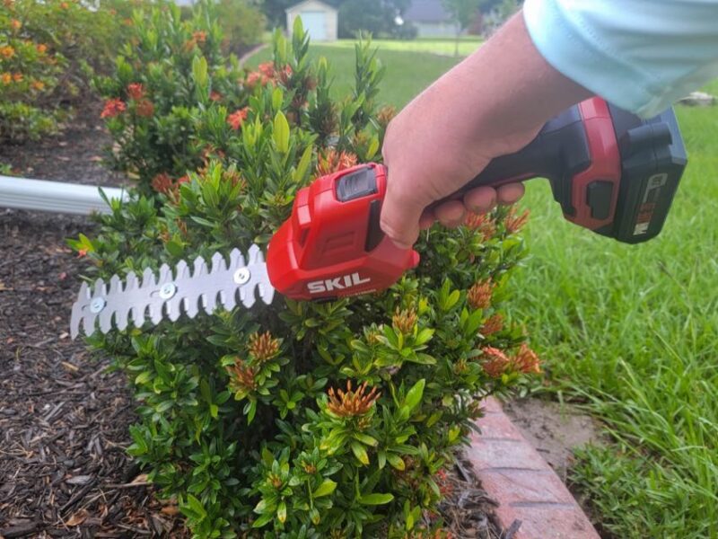 Skil PWRCore 20 Shears and Shrub Trimmer