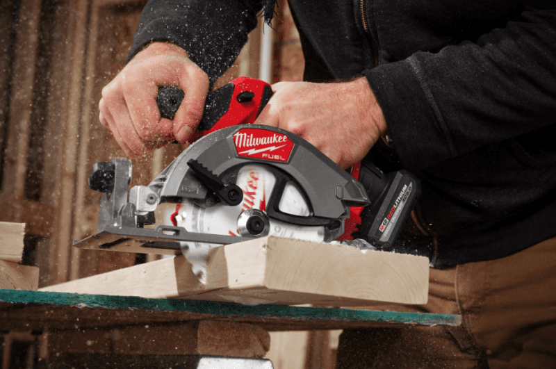 New Milwaukee M12 5-3/8 Inch Circular Saw